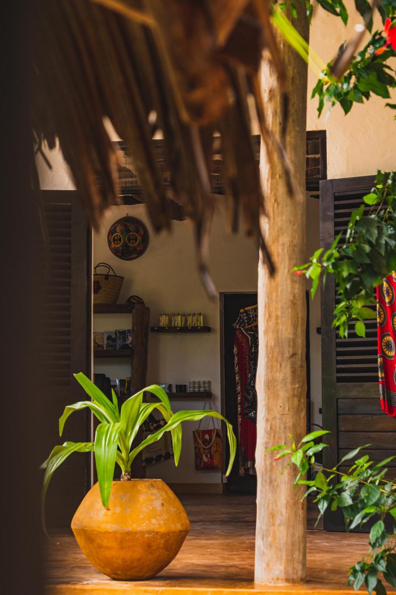 Sunshine Bay Hotel Zanzibar Матемве Экстерьер фото